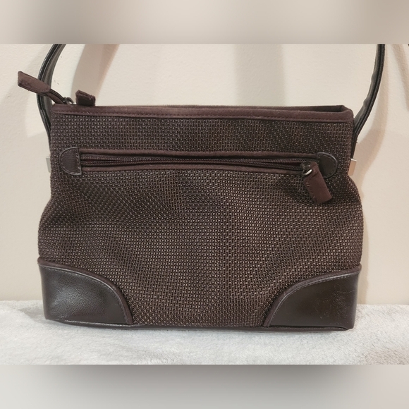 The Sak Shoulder Bag Chocolate Brown With Red Lining - Picture 2 of 9